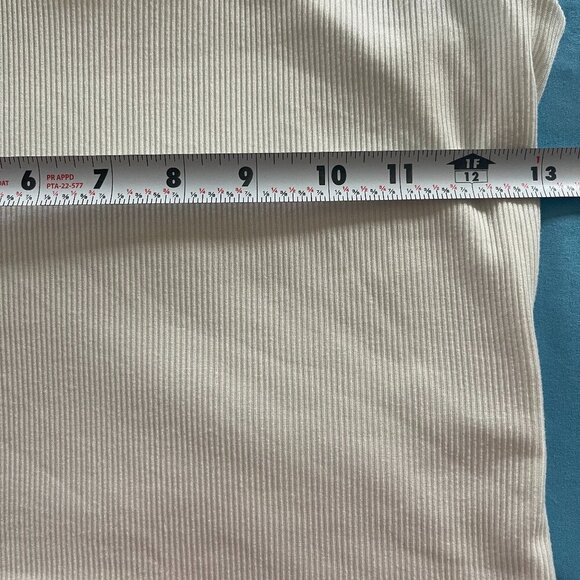 Pink Rose blouse for women size XS. Designed to provide you comfort. - Picture 3 of 6